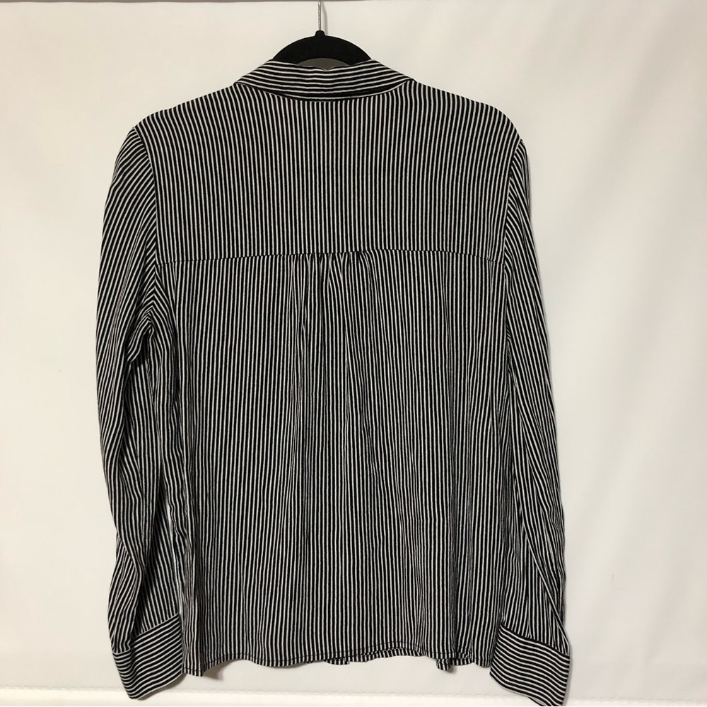 Striped button down top - Picture 4 of 5
